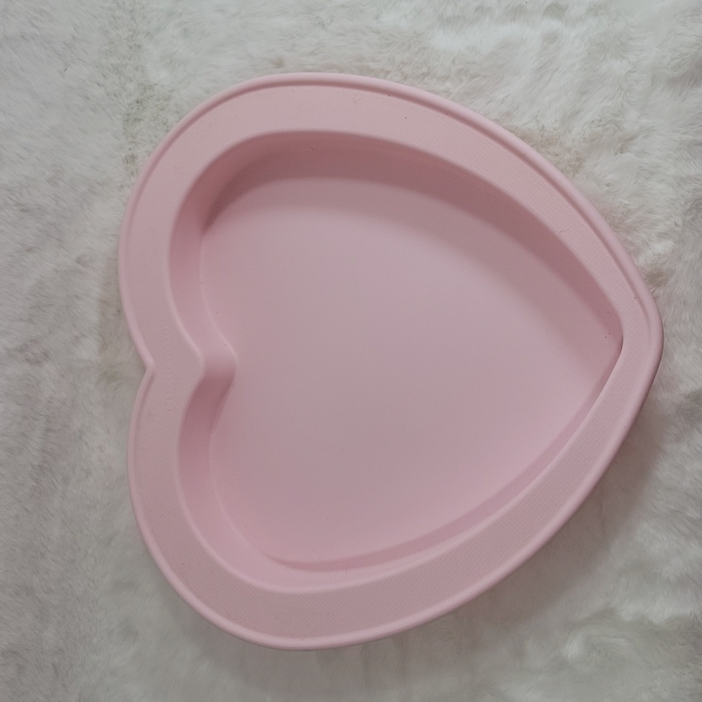 KitchenAid Pink Heart Silicone Cake Pan